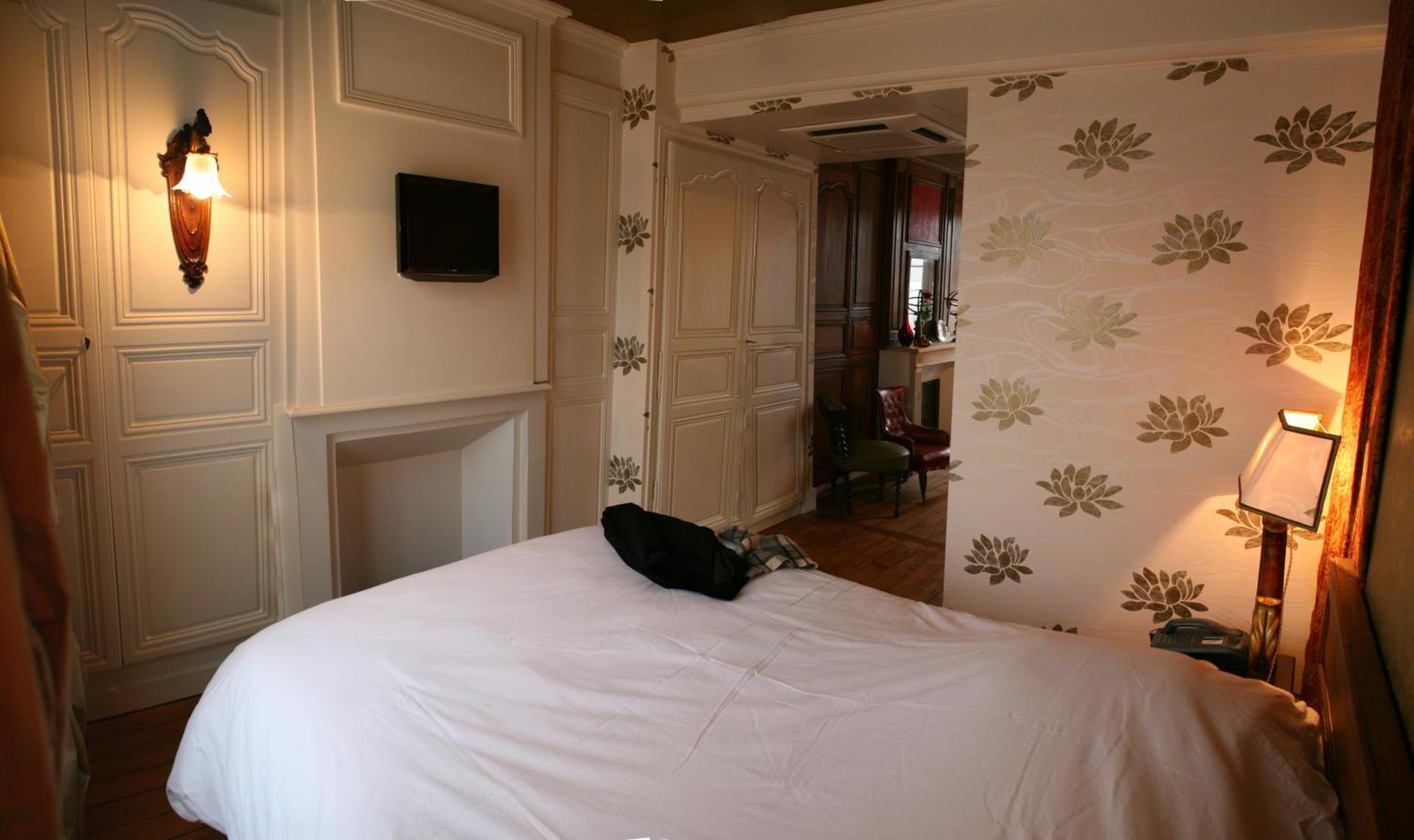 Bed and Breakfast Le Parvis Шартр Екстер'єр фото