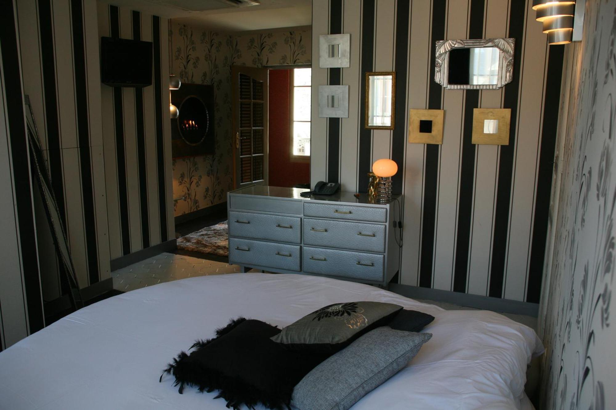 Bed and Breakfast Le Parvis Шартр Екстер'єр фото
