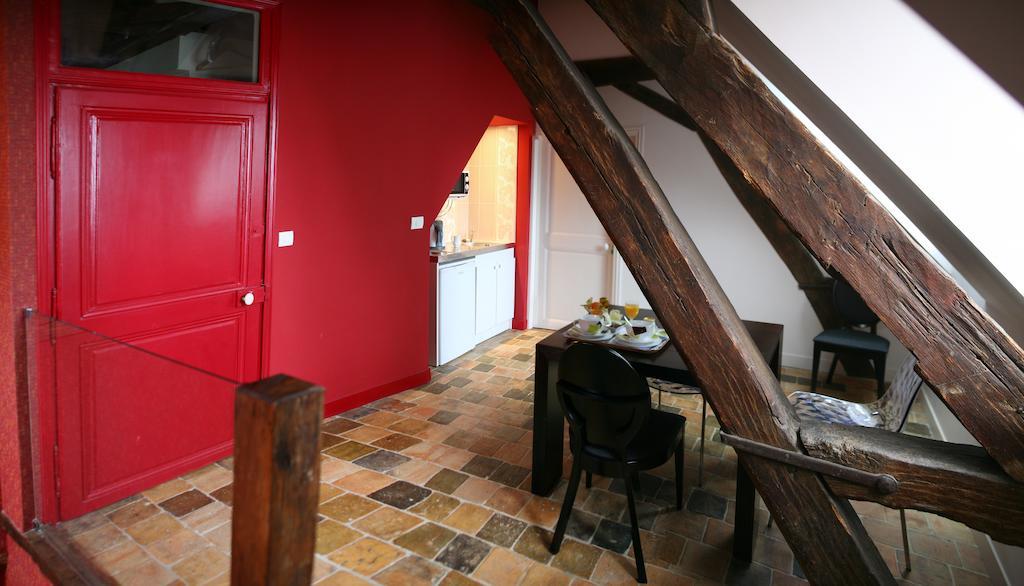 Bed and Breakfast Le Parvis Шартр Екстер'єр фото